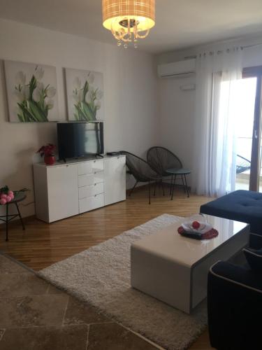 Luxury Apartments Trend - image 4