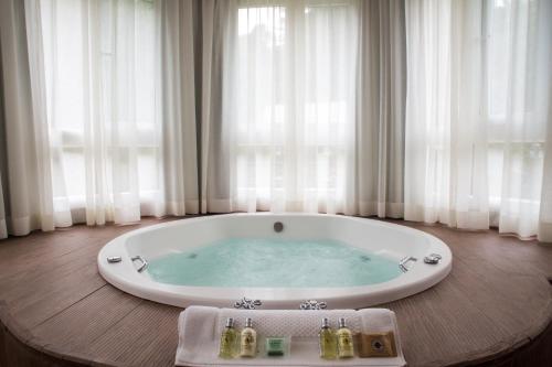 Suite Romantic image 10