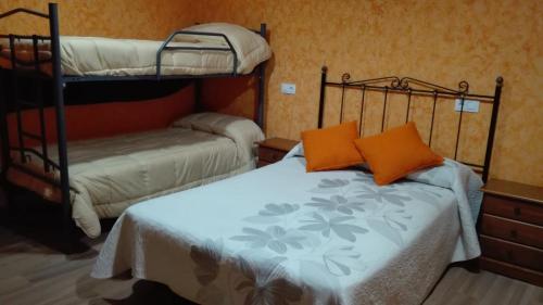 Hostal La Aldaba chambre d'hôte Lucillos