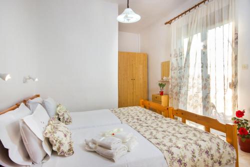 Summer Rooms