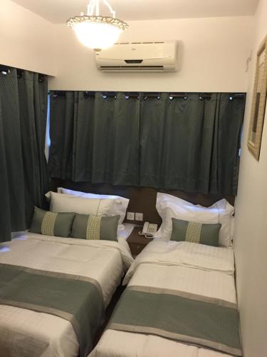 Seasons Hotel - Causeway Bay