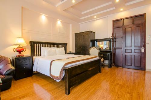 ビエン ドン 2 ホテル フーミーハン