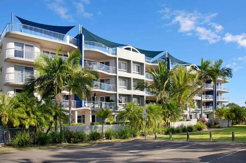 Reflections Holiday Apartments