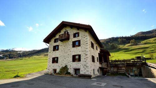 Mountain Chalet Milly Livigno