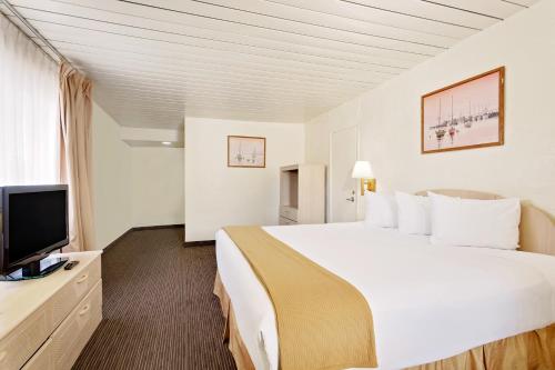 King Room - Non-Smoking