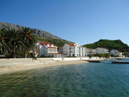 Apartments Trešnja - image 5
