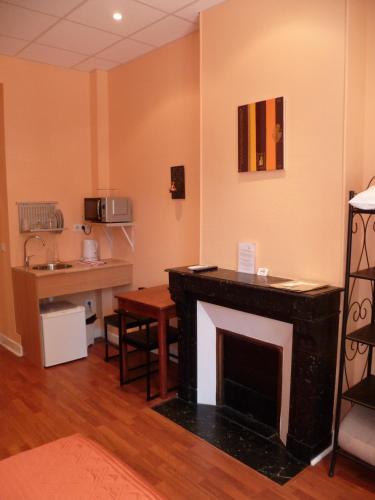 Hotel Victor Hugo Nice - image 11