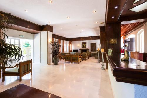 Lobby, Castello Bianco Aparthotel in Crete Island