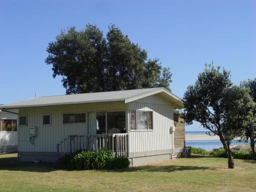 Bungalow - Beach Front