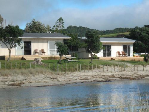 Bungalow - Beach Front