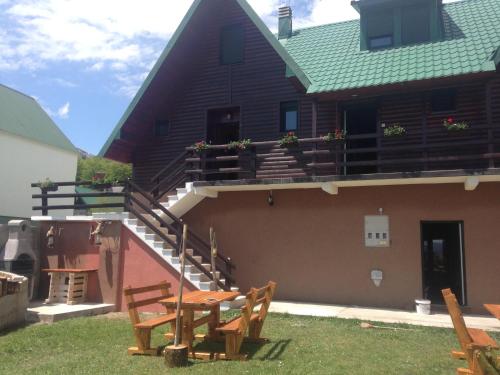 Sun Village Apartments Zabljak - image 13