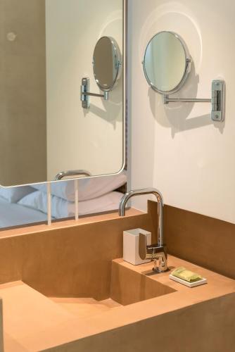 Bitzaro Grande Hotel & Suites
