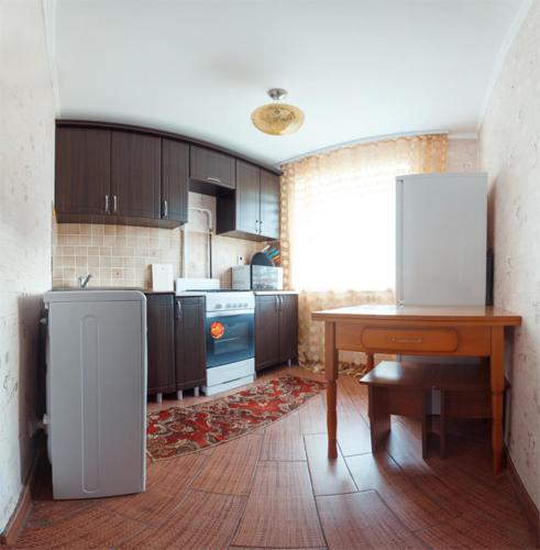 Omsk Sutki Apartments on Marshala Zhukova 148a