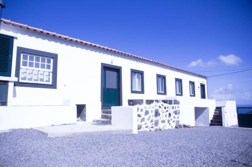  Place2Be in Santa Luzia