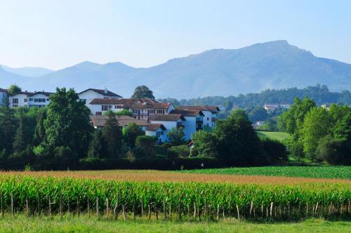 VVF Villages « Le Pays Basque » Sare - image 5