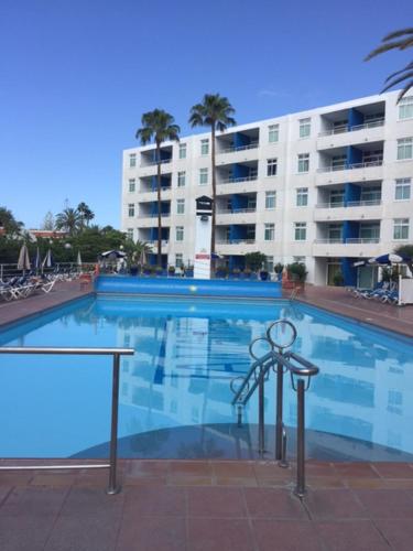 Apartamentos Tamaragua Ideally located in the prime touristic area of Costa Melonares, Apartamentos Tamaragua promises a relaxing and wonderful visit. The property features a wide range of facilities to make your stay a ple