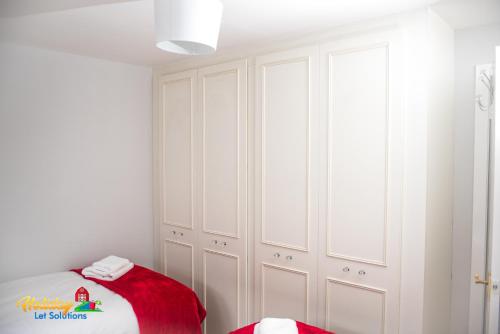 PREMIER - Kirkness Apartment