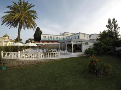 Hotel Complejo Los Rosales - image 2