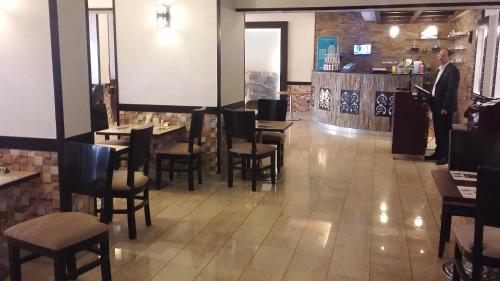 クウェート コンチネンタル ホテル