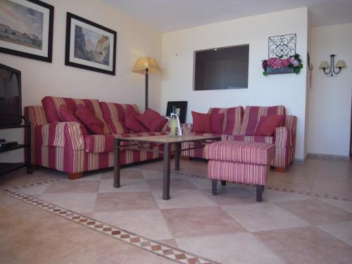 Inmovecos amplio y con vistas al mar Soling 103
