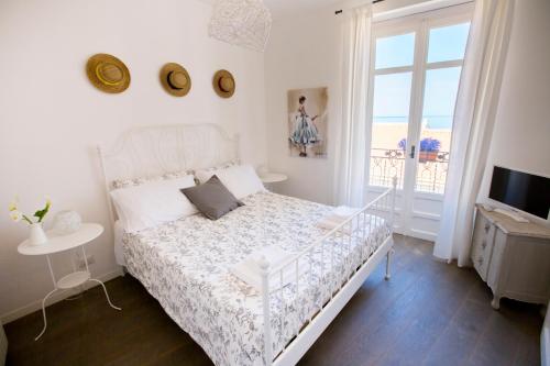Azzurro B&B – Cefalu, CA