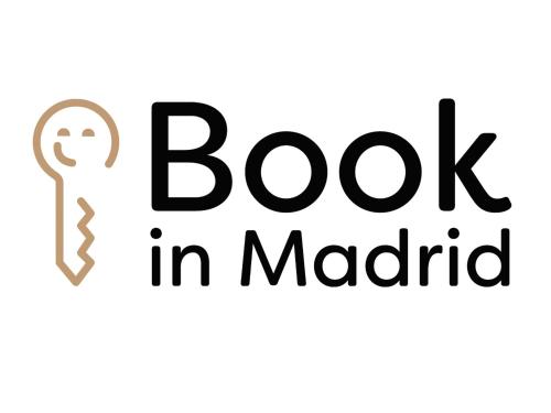 Book in Madrid - Plaza Mayor