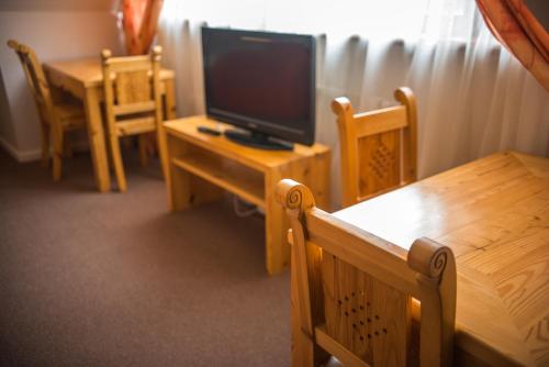2 double beds, 2 sofa beds