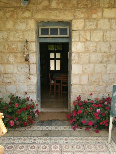 Hemdatya Stone Suites In The Galilee