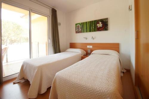 Aparthotel Arenal - image 5