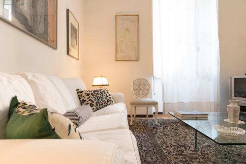 Flower's Market Apartment - Charme Holidays, Rome (photo 9)