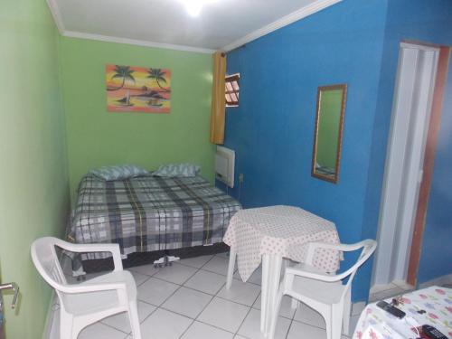Double Room image 10