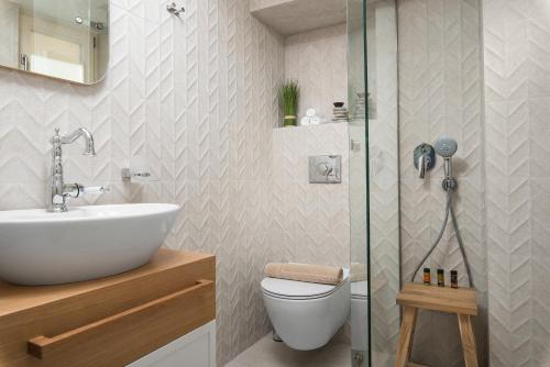 Aeria Apartments - image 3