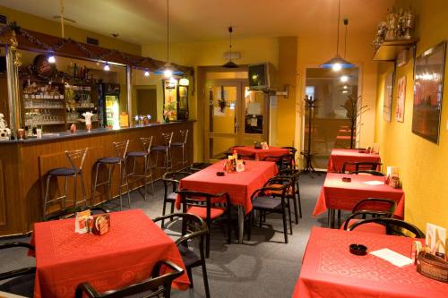 Bar/lounge, Hotel Olympia Ceska Lipa in Ceska Lipa