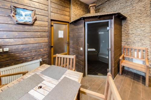 ZimaSnow Ski & Spa Club - image 5
