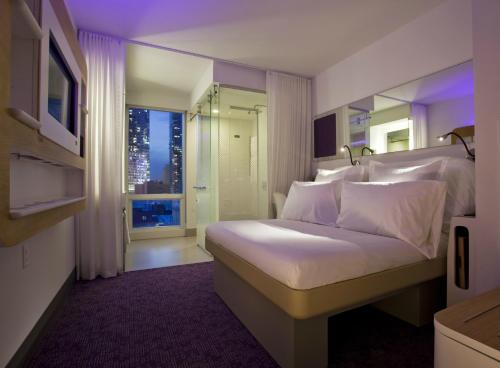 YOTEL New York Times Square, New York (photo 4)