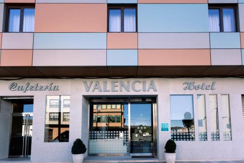 Hotel Valencia, Ferrol bei Villanueva