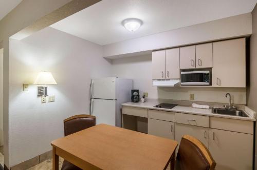 Studio 6 Lubbock, TX - Medical Center - 주방