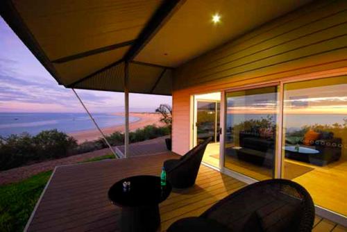 Balcony/terrace, Eco Beach Wilderness Retreat in Broome