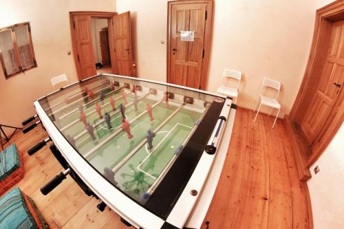 Shared lounge/TV area, Homer Hostel near Praha Bike