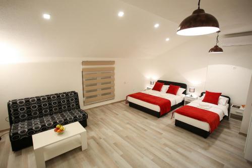 

Central Located Guest House