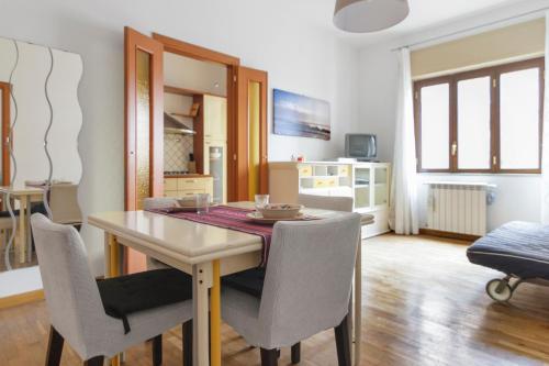  Miranda Halldis Apartment, Pension in Neapel bei Marano di Napoli