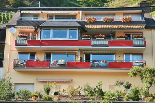 Ferienwohnung Moselblick-Stein - Apartment - Valwig