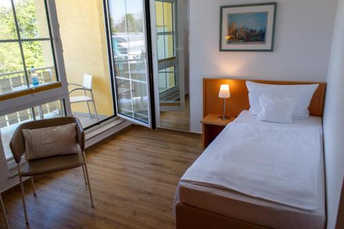 Inselhotel Rugen 96m von Wilhelmstraße entfernt