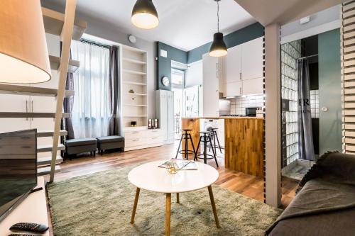  Charming Design Studio, Ferienwohnung in Budapest
