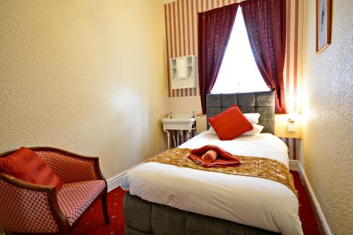 The Derby Hotel - image 9
