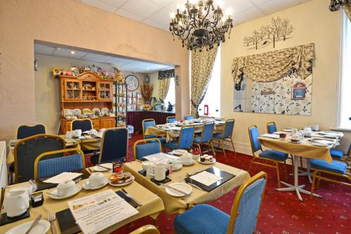 Eten en drinken, The Derby Hotel in Blackpool