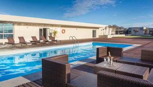 Lagoon Beach Hotel