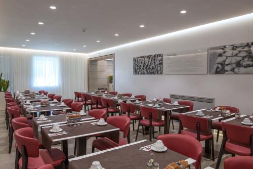 Restaurant, Hotel La Giocca Rome in Rome North