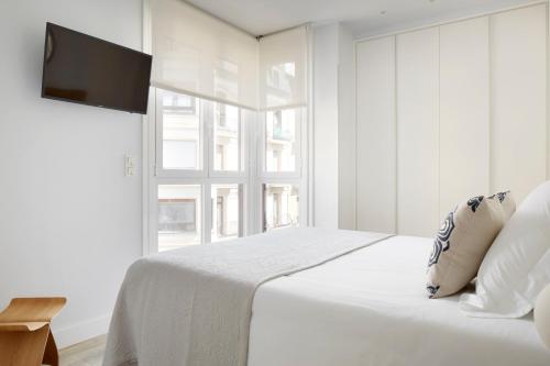 Marina Suite by FeelFree Rentals - image 6