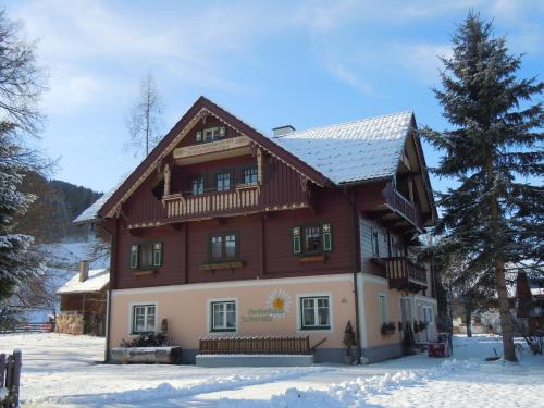  Renovated holiday home in the mountains, Pension in Pruggern